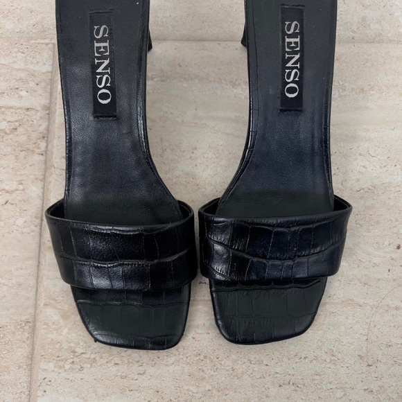 SENSO Maisy Black Leather Mule Heels - Picture 5 of 7
